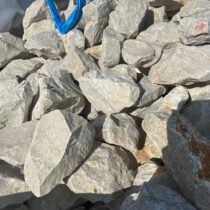 ROCHE CALCAIRE BEIGE À GABION