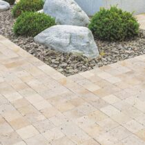 Pavé en Travertin Beige