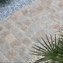 Pavé de Gneiss